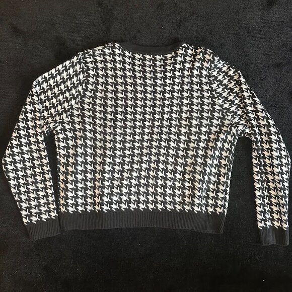 Kim Rogers Houndstooth Black & White Cardigan Sweater-Crew Neck Clip Closure- XL - Picture 3 of 3
